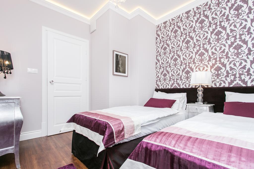 Executive 2-Bedroom Apartment Krakow Luaran gambar