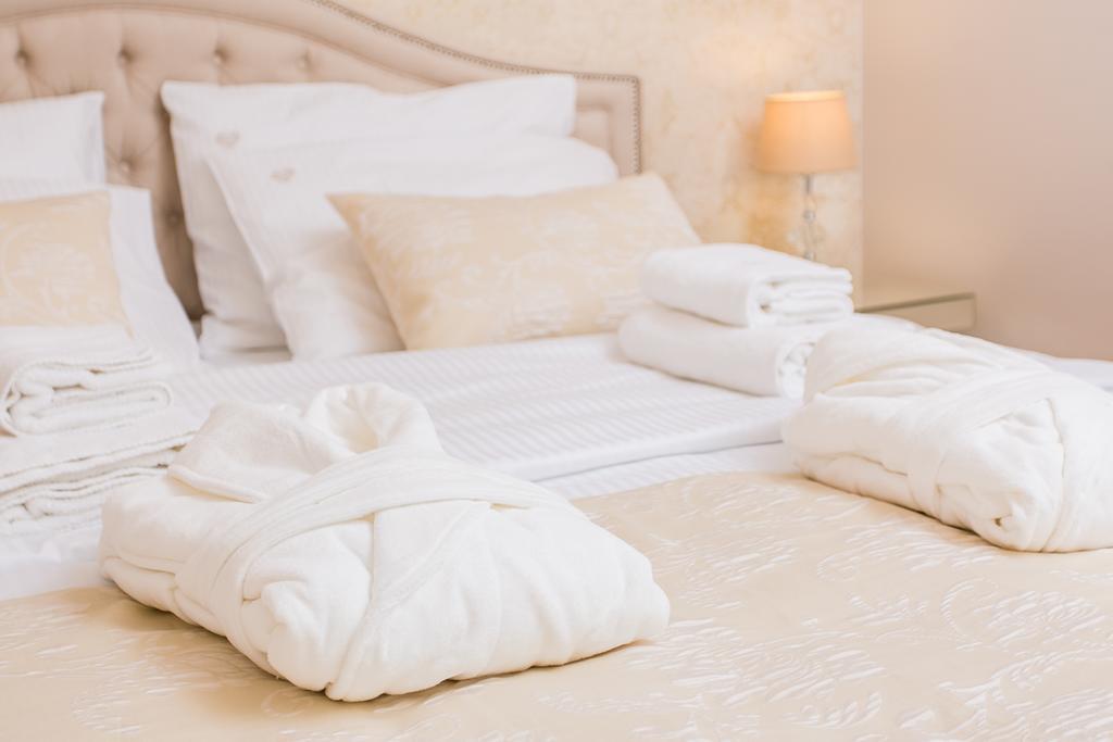 Executive 2-Bedroom Apartment Krakow Luaran gambar