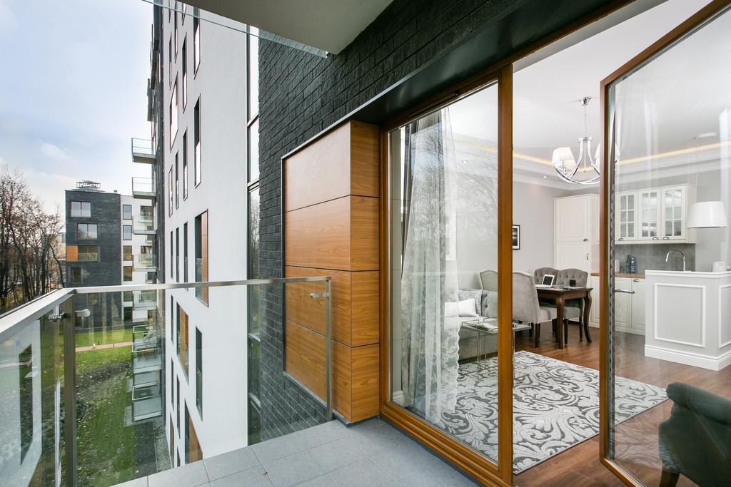 Executive 2-Bedroom Apartment Krakow Luaran gambar
