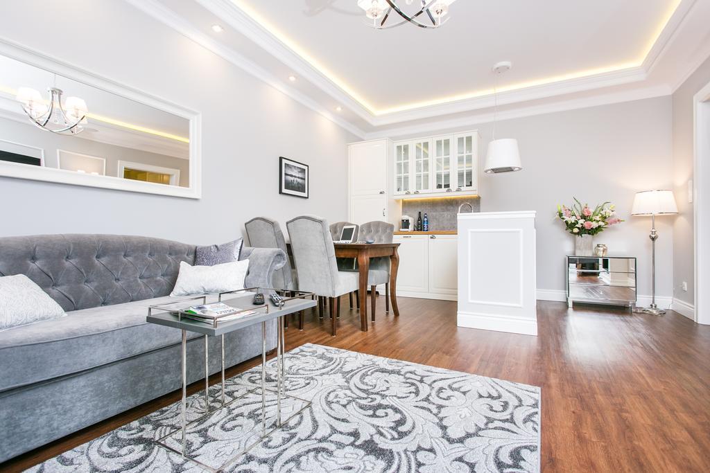 Executive 2-Bedroom Apartment Krakow Bilik gambar
